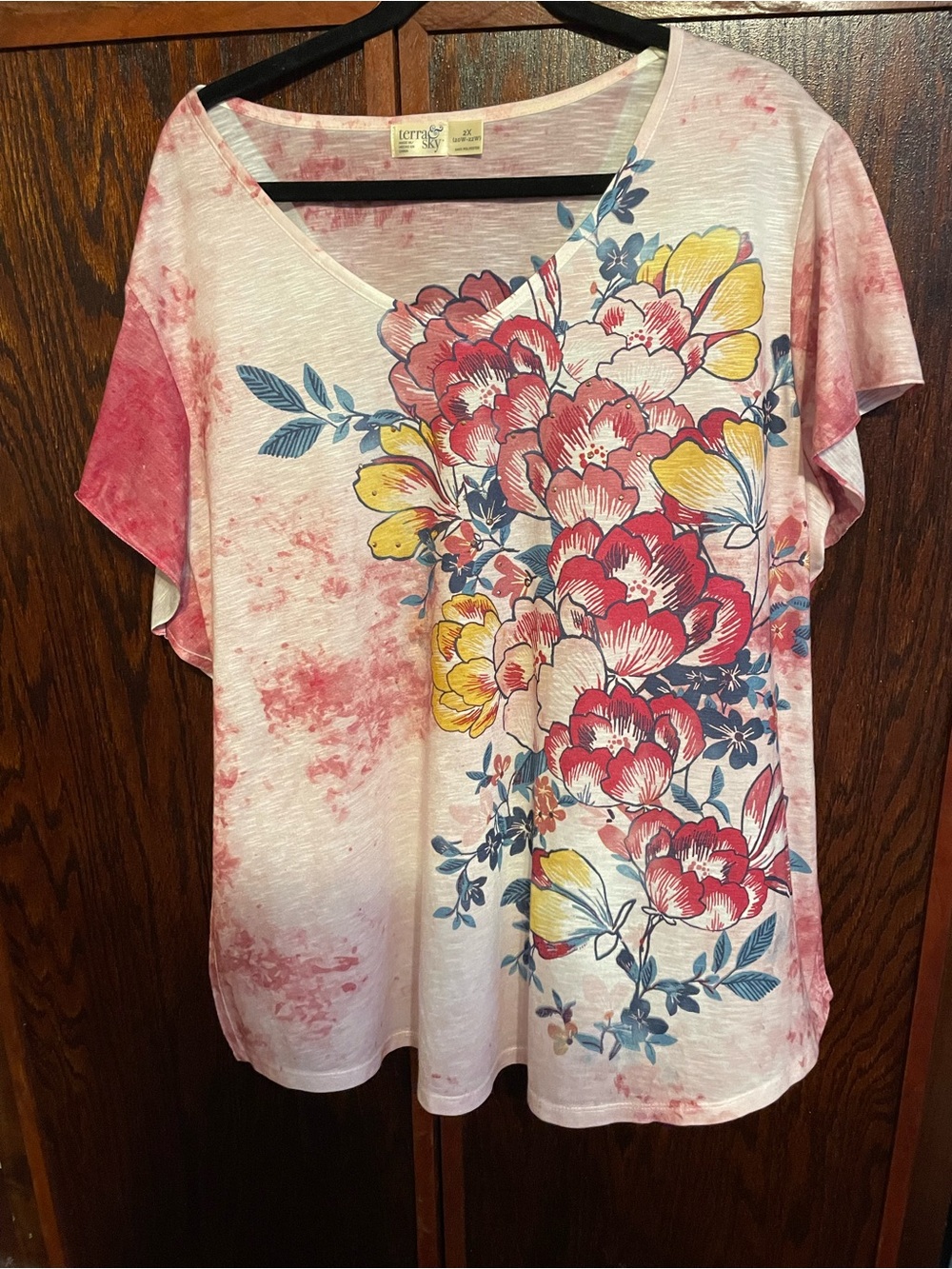 Pink bling Terra & Sky short sleeve tshirt in excellent condition